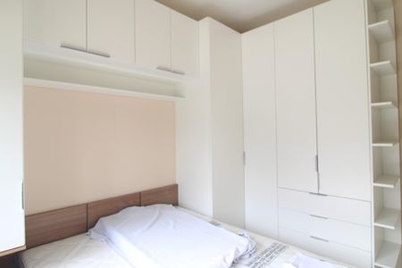 Quarto 1 de apartamento à venda com 2 quartos, 46m² em Jardim Marajoara , São Paulo