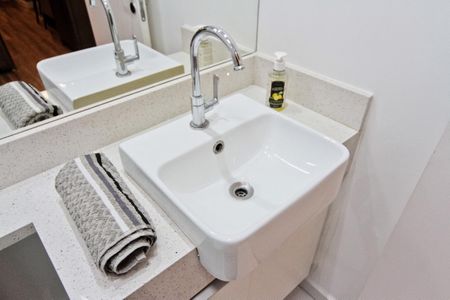 Apartamento à venda com 37m², 2 quartos e sem vaga Apartamento à venda com 37m², 2 quartos e sem vagaBanheiro