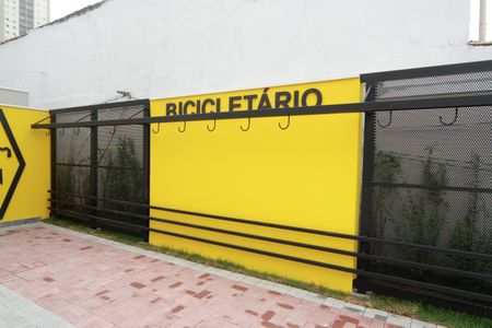 Apartamento à venda com 37m², 2 quartos e sem vaga Apartamento à venda com 37m², 2 quartos e sem vagaÁrea comum