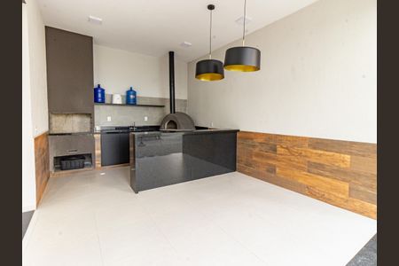 Apartamento para alugar com 35m², 2 quartos e sem vagaÁrea comum - Churrasqueira