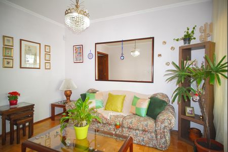 Casa à venda com 300m², 4 quartos e sem vagaSala de Estar