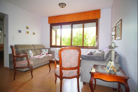 Sala de casa à venda com 4 quartos, 300m² em Passo D’areia, Porto Alegre