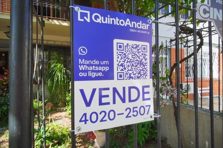 Casa à venda com 300m², 4 quartos e sem vagaPlaca 