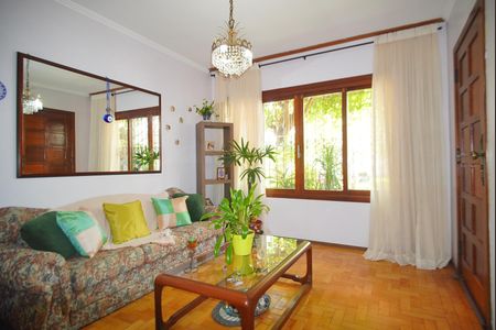 Sala de Estar de casa à venda com 4 quartos, 300m² em Passo D’areia, Porto Alegre
