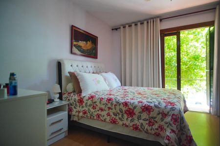 Casa à venda com 300m², 4 quartos e sem vagaSuíte 2