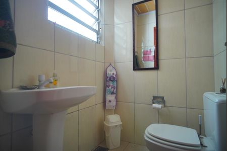 Casa à venda com 300m², 4 quartos e sem vagaLavabo 2