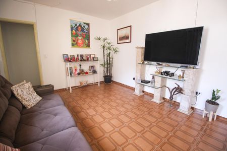 Sala de casa à venda com 3 quartos, 133m² em Jardim Miriam, São Paulo