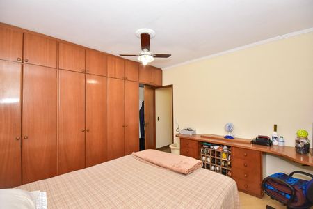 Casa para alugar com 137m², 3 quartos e 3 vagasQuarto 2