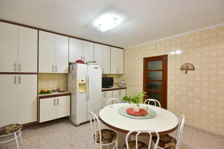 Casa para alugar com 137m², 3 quartos e 3 vagasCozinha