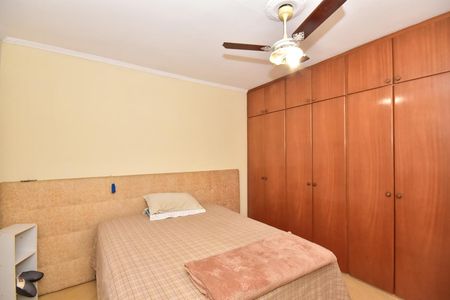 Casa para alugar com 137m², 3 quartos e 3 vagasQuarto 2