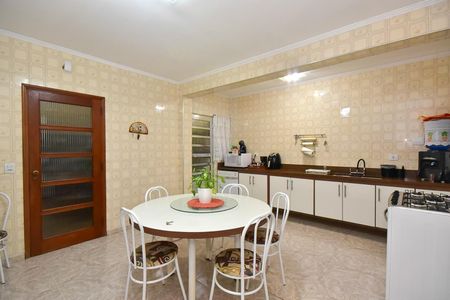 Casa para alugar com 137m², 3 quartos e 3 vagasCozinha