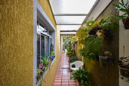 Casa para alugar com 137m², 3 quartos e 3 vagasCorredor 