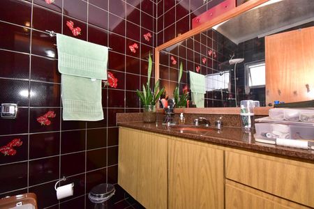 Casa para alugar com 137m², 3 quartos e 3 vagasBanheiro Suíte