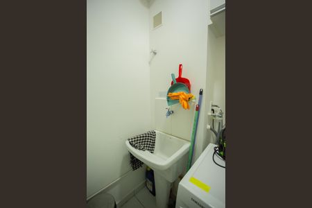 Apartamento à venda com 37m², 2 quartos e sem vaga Apartamento à venda com 37m², 2 quartos e sem vagaÁrea de Serviço