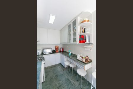 Casa à venda com 360m², 3 quartos e 4 vagasCozinha