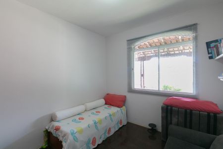 Casa à venda com 360m², 3 quartos e 4 vagasQuarto 2