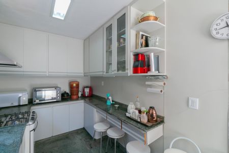 Casa à venda com 360m², 3 quartos e 4 vagasCozinha