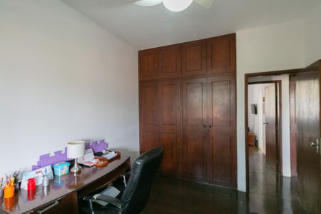 Casa à venda com 360m², 3 quartos e 4 vagasQuarto 1