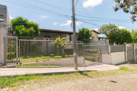 Casa à venda com 360m², 3 quartos e 4 vagasFachada