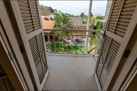 Casa à venda com 420m², 5 quartos e 4 vagasSuíte 1 - Varanda