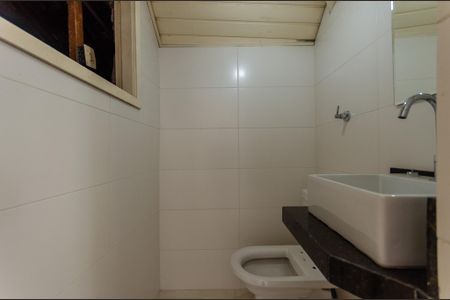 Casa à venda com 420m², 5 quartos e 4 vagasBanheiro da Suíte 3