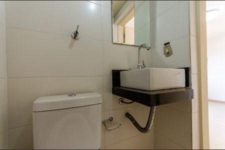 Casa à venda com 420m², 5 quartos e 4 vagasBanheiro da Suíte 3