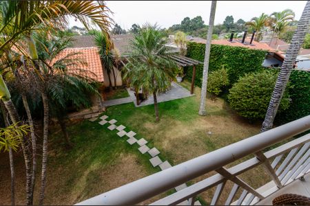 Casa à venda com 420m², 5 quartos e 4 vagasSuíte 2 - Varanda