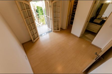 Casa à venda com 420m², 5 quartos e 4 vagasSuíte 1