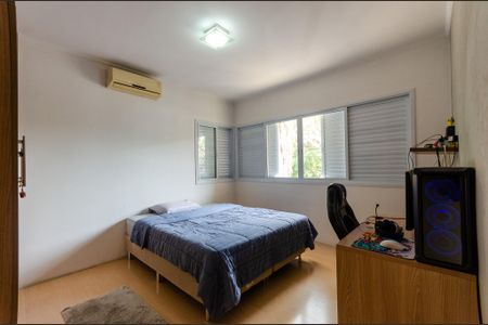 Casa à venda com 420m², 5 quartos e 4 vagasQuarto 1
