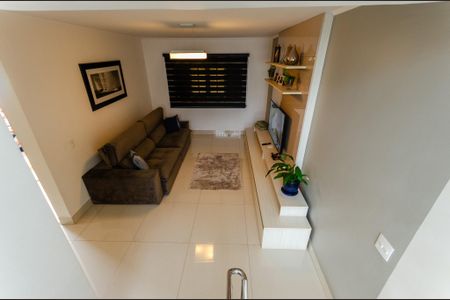 Sala de TV de casa à venda com 5 quartos, 420m² em São Domingos, São Paulo