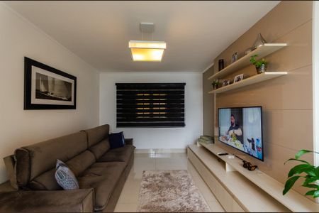 Casa à venda com 420m², 5 quartos e 4 vagasSala de TV