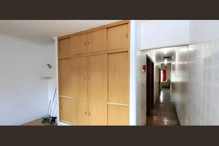 Casa à venda com 157m², 3 quartos e 10 vagasCorredor