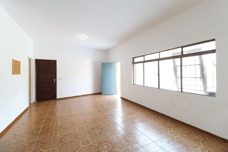 Sala de casa para alugar com 2 quartos, 175m² em Vila Nova Galvão, São Paulo