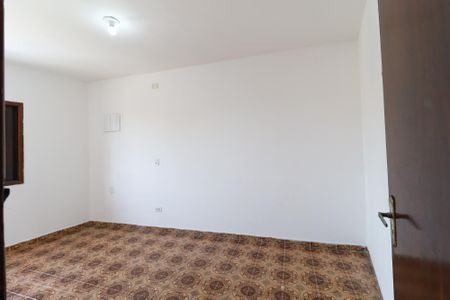 Quarto 1 de casa para alugar com 2 quartos, 175m² em Vila Nova Galvão, São Paulo