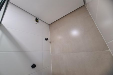 Apartamento para alugar com 45m², 2 quartos e sem vaga Apartamento para alugar com 45m², 2 quartos e sem vagaBanheiro