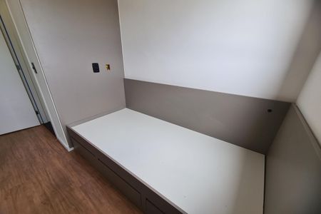 Quarto 2 de apartamento para alugar com 2 quartos, 45m² em Vila Fernandes, São Paulo
