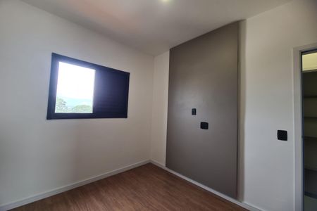 Quarto 1 de apartamento para alugar com 2 quartos, 45m² em Vila Fernandes, São Paulo