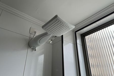 Apartamento para alugar com 105m², 2 quartos e 1 vaga Apartamento para alugar com 105m², 2 quartos e 1 vagaBanheiro da Suíte