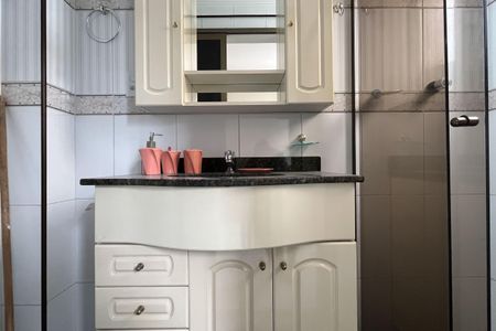 Apartamento para alugar com 105m², 2 quartos e 1 vaga Apartamento para alugar com 105m², 2 quartos e 1 vagaBanheiro da Suíte