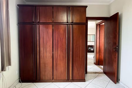 Apartamento para alugar com 105m², 2 quartos e 1 vaga Apartamento para alugar com 105m², 2 quartos e 1 vagaQuarto