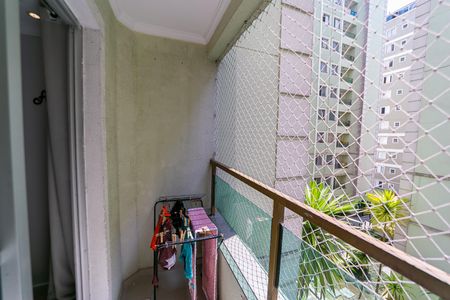Varanda de apartamento à venda com 2 quartos, 48m² em Jardim Santa Teresinha, São Paulo