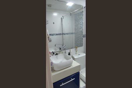 Banheiro de apartamento à venda com 2 quartos, 50m² em Vila Amalia (Zona Norte), São Paulo