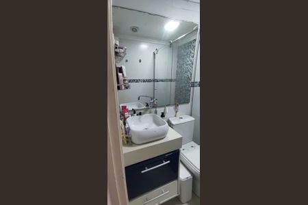 Banheiro de apartamento à venda com 2 quartos, 50m² em Vila Amalia (Zona Norte), São Paulo