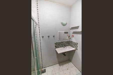 Casa de condomínio para alugar com 100m², 4 quartos e 1 vaga Casa de condomínio para alugar com 100m², 4 quartos e 1 vagaBanheiro Social