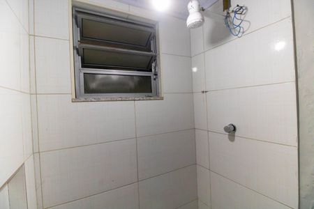 Casa de condomínio para alugar com 100m², 4 quartos e 1 vaga Casa de condomínio para alugar com 100m², 4 quartos e 1 vagaBanheiro de serviço