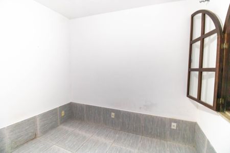 Casa de condomínio para alugar com 100m², 4 quartos e 1 vaga Casa de condomínio para alugar com 100m², 4 quartos e 1 vagaQuarto 1