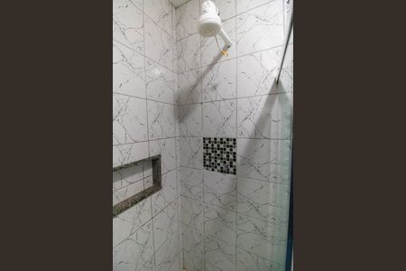 Casa de condomínio para alugar com 100m², 4 quartos e 1 vaga Casa de condomínio para alugar com 100m², 4 quartos e 1 vagaBanheiro Social