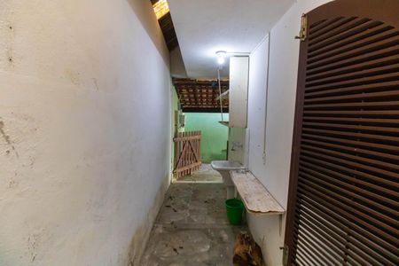 Casa de condomínio para alugar com 100m², 4 quartos e 1 vaga Casa de condomínio para alugar com 100m², 4 quartos e 1 vagaÁrea de Serviço