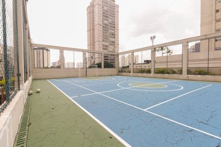 Apartamento à venda com 123m², 3 quartos e 2 vagas Apartamento à venda com 123m², 3 quartos e 2 vagasÁrea comum - Quadra