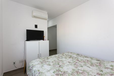 Apartamento à venda com 123m², 3 quartos e 2 vagas Apartamento à venda com 123m², 3 quartos e 2 vagasSuíte